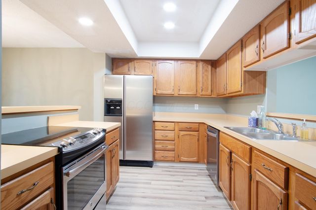 6756 Willow Grove Place E, Dublin, OH 43017