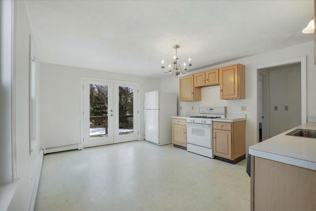 47 May Lane, Centerville, MA 02632