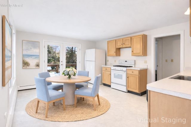 47 May Lane, Centerville, MA 02632