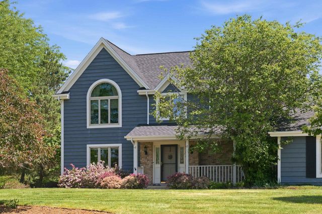 W330N5888 Cedar Bay DRIVE, Nashotah, WI 53058