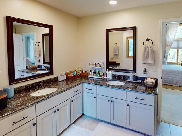 W330N5888 Cedar Bay DRIVE, Nashotah, WI 53058