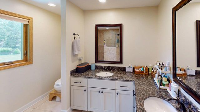 W330N5888 Cedar Bay DRIVE, Nashotah, WI 53058