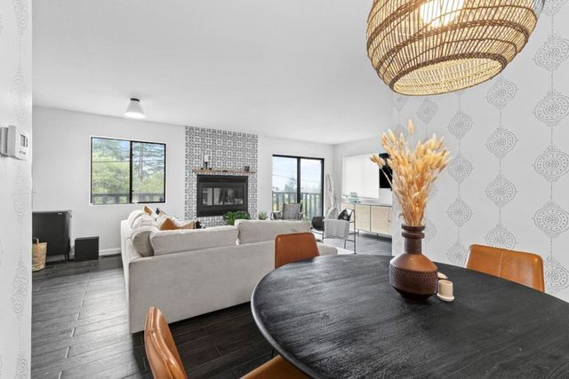 3320 Robinson Drive, Oakland, CA 94602