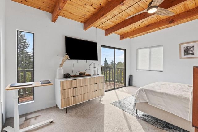 3320 Robinson Drive, Oakland, CA 94602