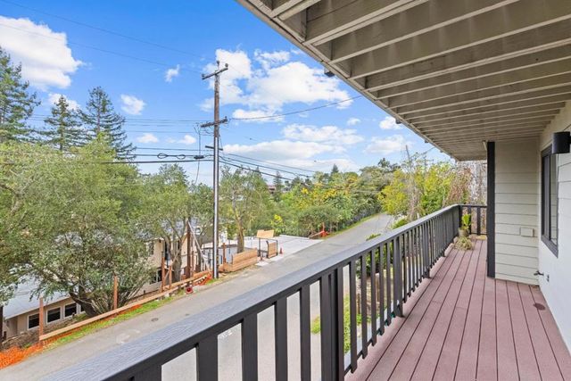 3320 Robinson Drive, Oakland, CA 94602