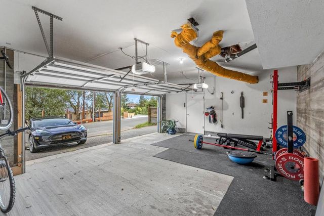 3320 Robinson Drive, Oakland, CA 94602