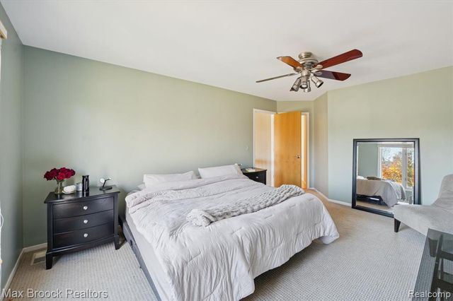 25797 Arcadia Drive, Novi, MI 48374