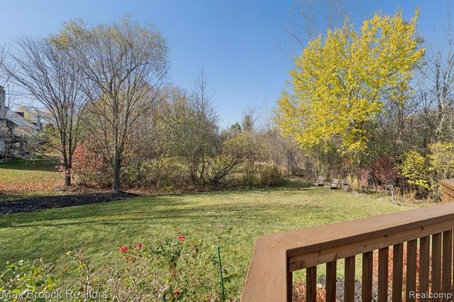 25797 Arcadia Drive, Novi, MI 48374