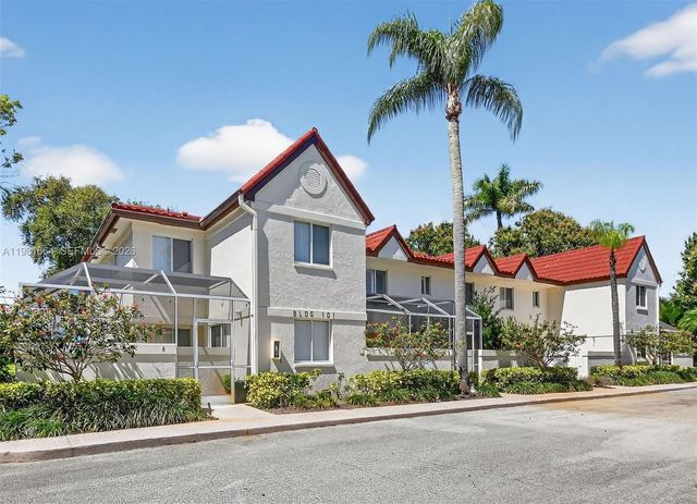 101 E Half Moon Cir B, Hypoluxo, FL 33462