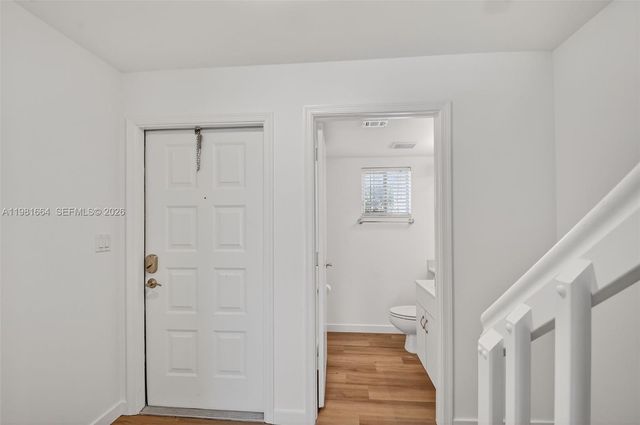 101 E Half Moon Cir B, Hypoluxo, FL 33462