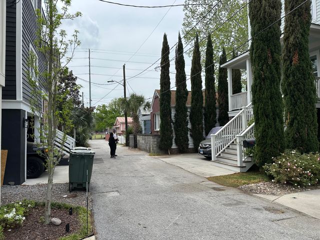 3 Woodall Court, Charleston, SC 29403