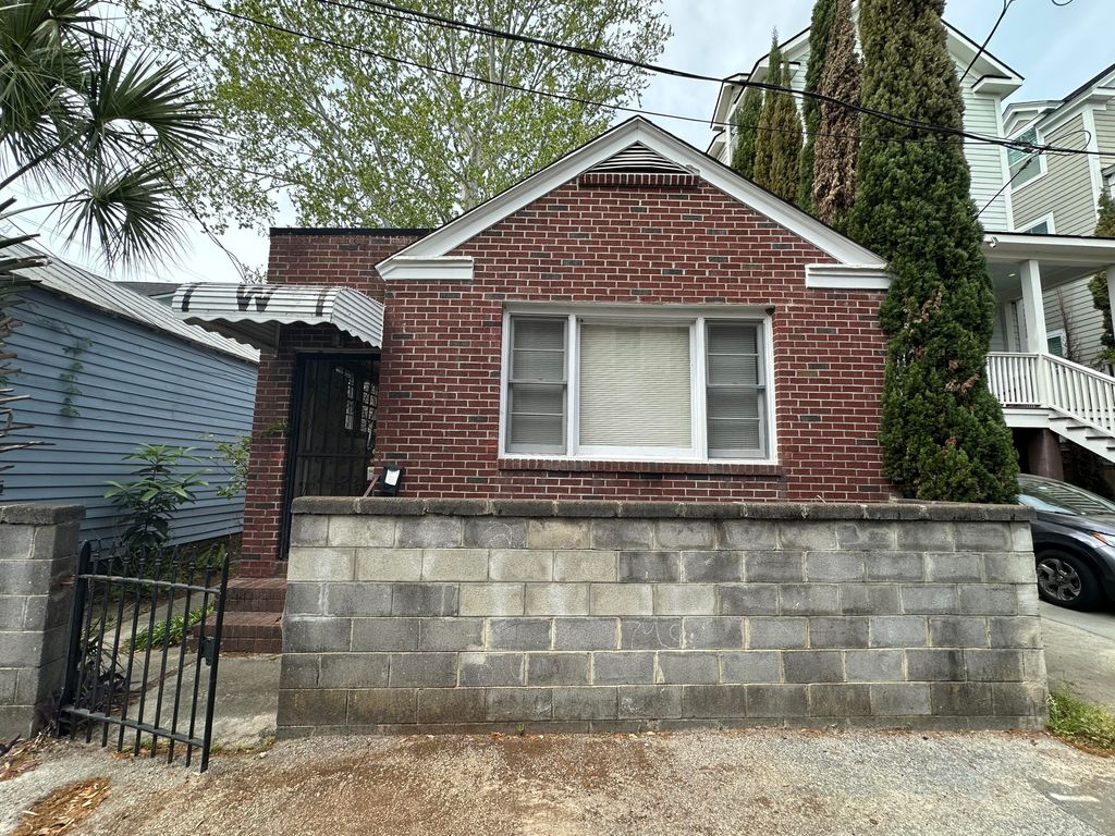 3 Woodall Court, Charleston, SC 29403