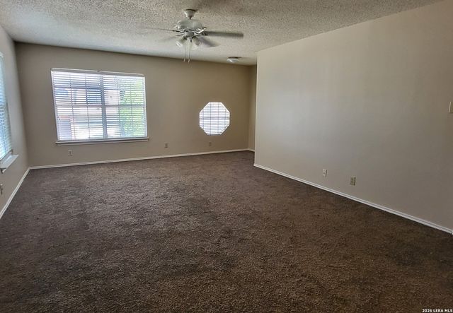 8934 Branding Fld, San Antonio, TX 78240