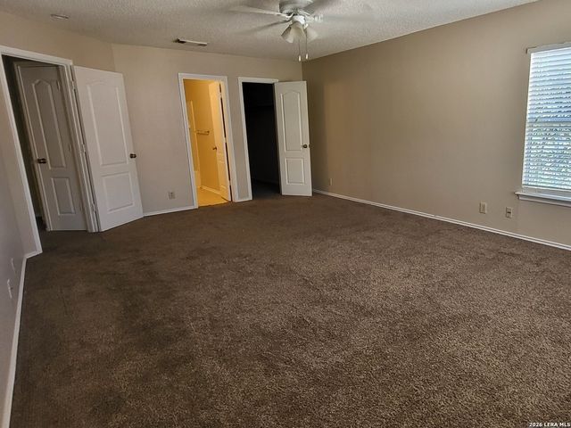 8934 Branding Fld, San Antonio, TX 78240