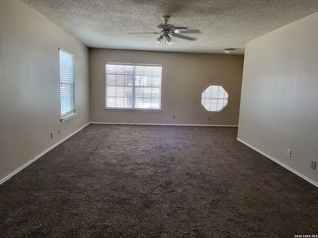 8934 Branding Fld, San Antonio, TX 78240