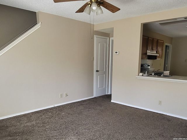 8934 Branding Fld, San Antonio, TX 78240