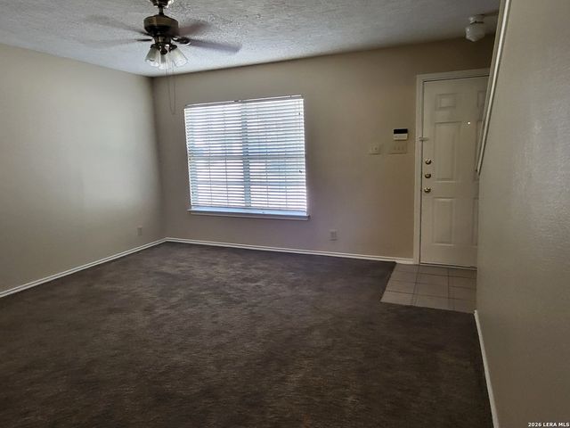 8934 Branding Fld, San Antonio, TX 78240