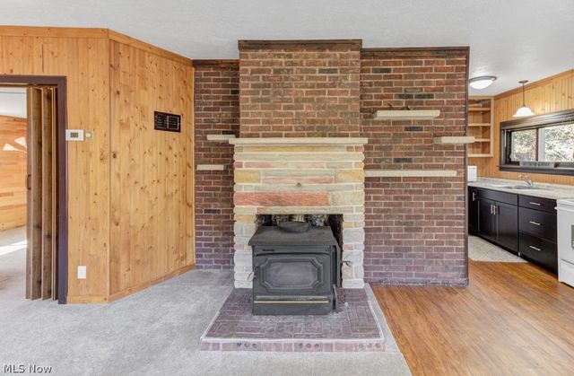 8087 2nd Drive SW, Bowerston, OH 44695