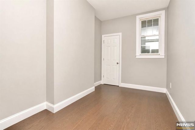 219 Sussex Avenue, Newark, NJ 07103