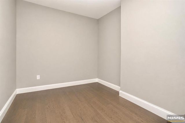 219 Sussex Avenue, Newark, NJ 07103