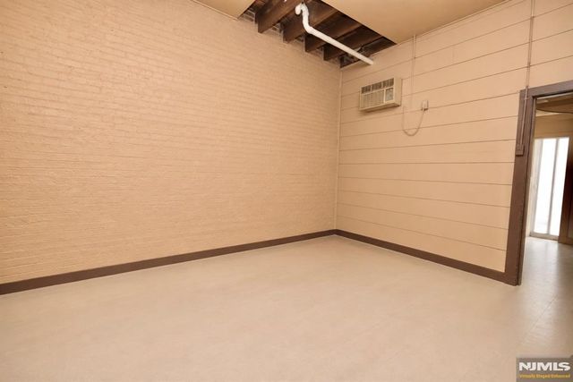 219 Sussex Avenue, Newark, NJ 07103