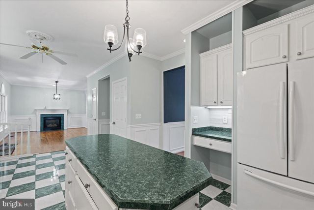 28920 LIVINGSTON DR, Mechanicsville, MD 20659