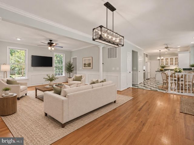 28920 LIVINGSTON DR, Mechanicsville, MD 20659