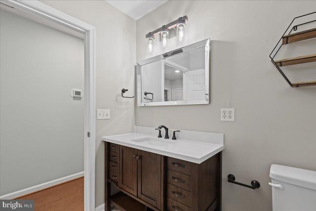 28920 LIVINGSTON DR, Mechanicsville, MD 20659
