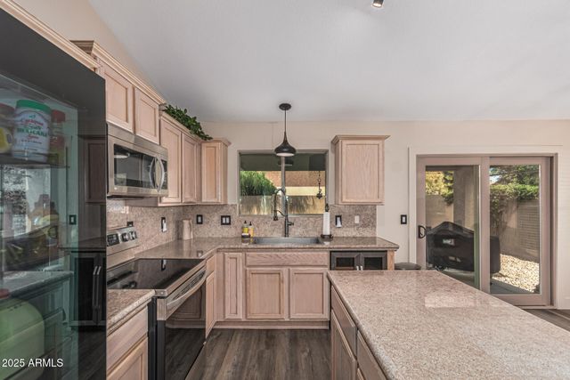 3306 E BONANZA Road, Gilbert, AZ 85297