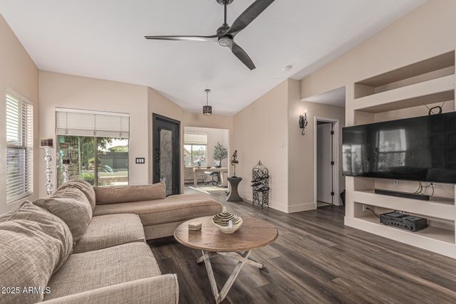 3306 E BONANZA Road, Gilbert, AZ 85297