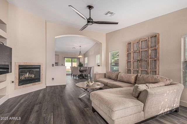 3306 E BONANZA Road, Gilbert, AZ 85297