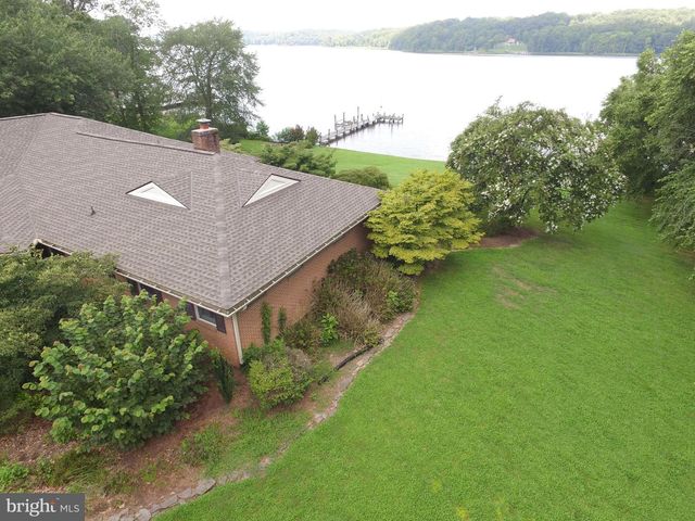 8451 POTOBAC SHORES RD, Port Tobacco, MD 20677