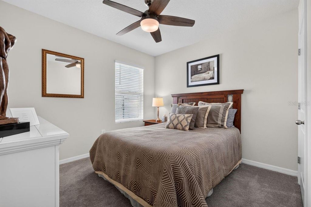 Image 20 of property listing at 17709 CANOPY PLACE, Bradenton, FL 34211