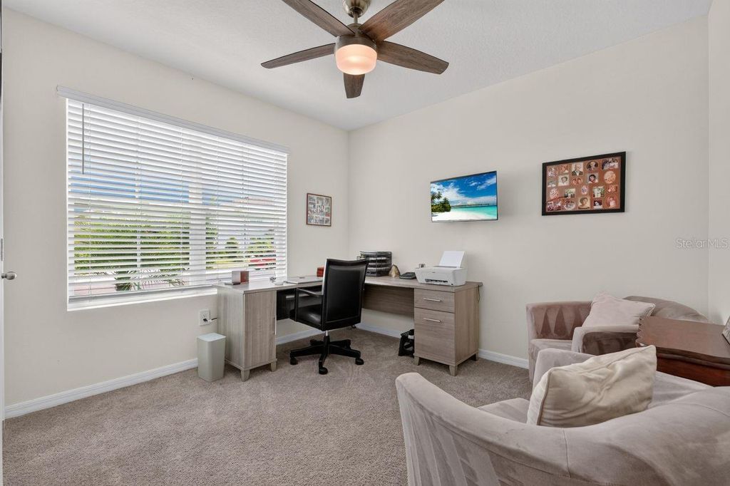 Image 23 of property listing at 17709 CANOPY PLACE, Bradenton, FL 34211