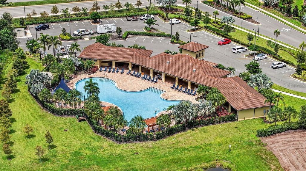 Image 35 of property listing at 17709 CANOPY PLACE, Bradenton, FL 34211