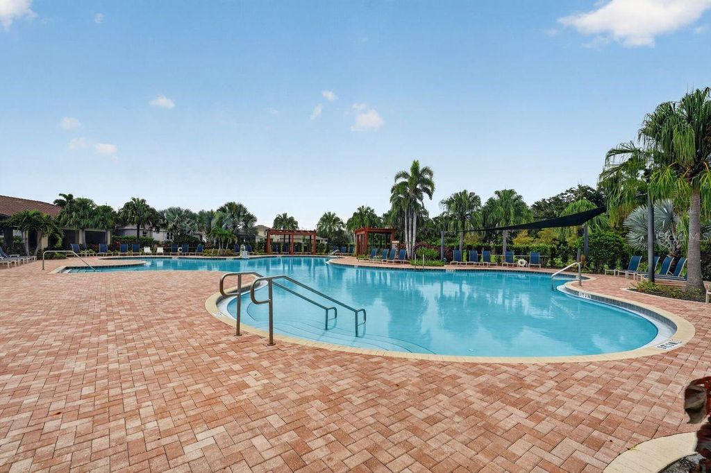 Image 36 of property listing at 17709 CANOPY PLACE, Bradenton, FL 34211