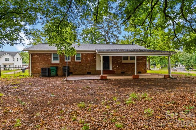 1248 Rosada Drive, Charlotte, NC 28213
