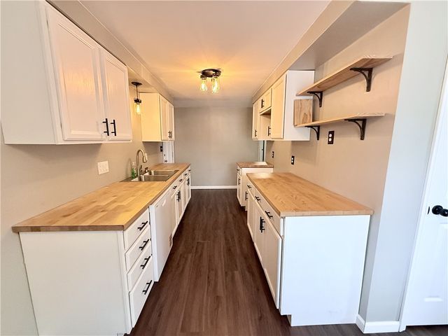 1415 Montego Drive, Moorefield Twp, OH 45503