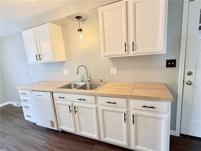 1415 Montego Drive, Moorefield Twp, OH 45503