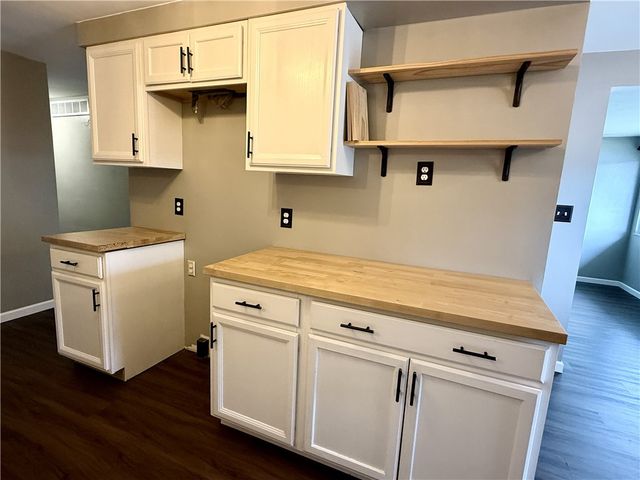 1415 Montego Drive, Moorefield Twp, OH 45503