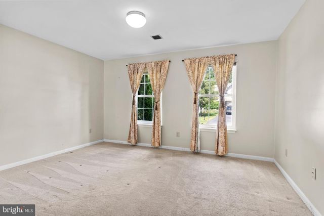128 HIDDENWOOD DR, Harrisburg, PA 17110