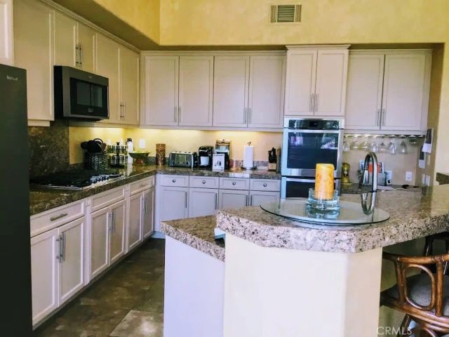 79860 Riviera, La Quinta, CA 92253