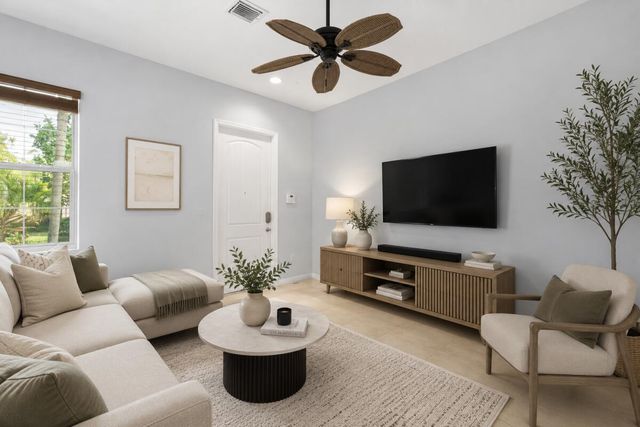 468 Francesca Ridge Road, Boynton Beach, FL 33435