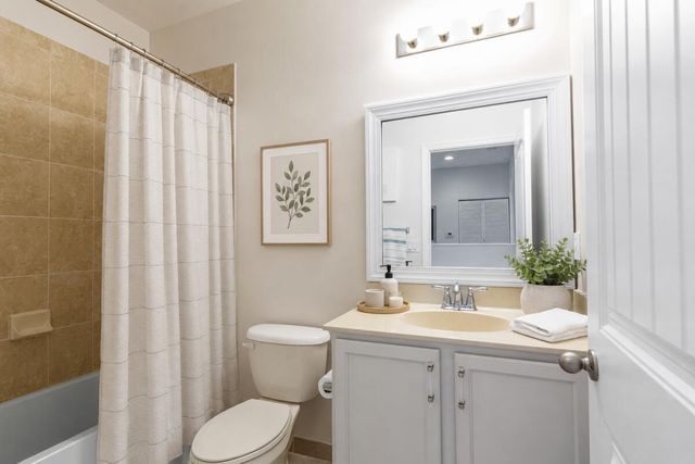 468 Francesca Ridge Road, Boynton Beach, FL 33435