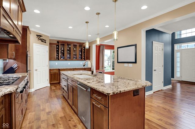 5812 Bluestem Court, Carmel, IN 46033