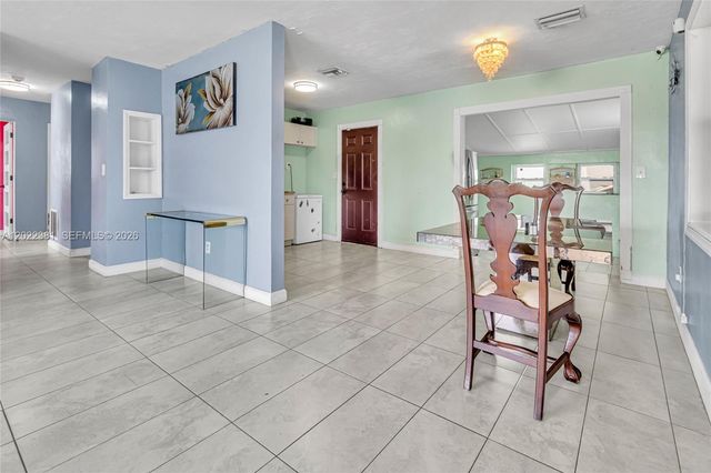 1021 NW 23rd Road, Fort Lauderdale, FL 33311
