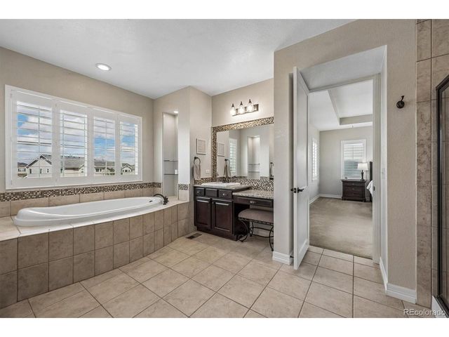 6209 S Jamestown Ct, Aurora, CO 80016