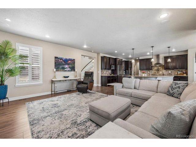 6209 S Jamestown Ct, Aurora, CO 80016