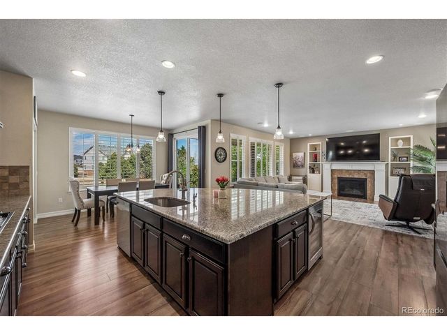 6209 S Jamestown Ct, Aurora, CO 80016