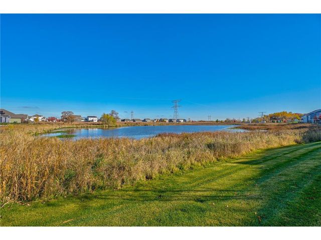 7582 Oak Hill Road, Woodbury, MN 55129
